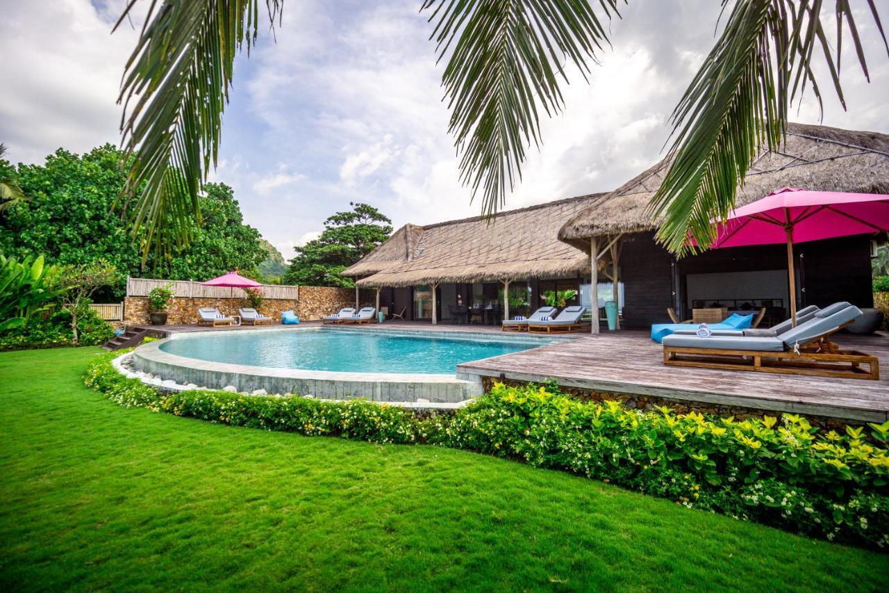 Villa Jac Selong Belanak Exterior photo