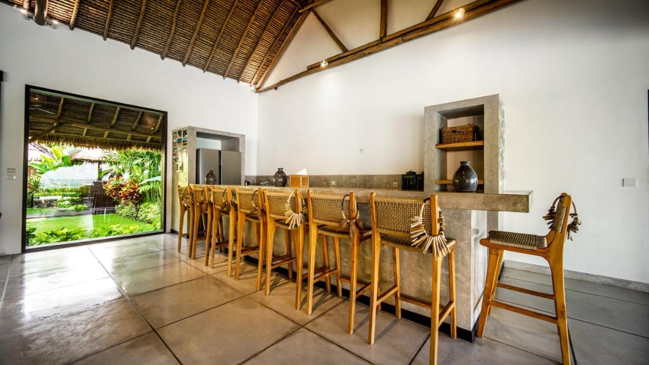 Villa Jac Selong Belanak Exterior photo